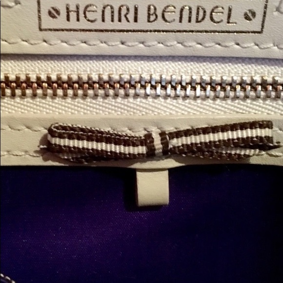 Henri Bendel Chainlink Purse - Picture 3 of 5